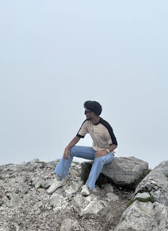Anikk - Male escort in New Delhi Photo 2 of 2
