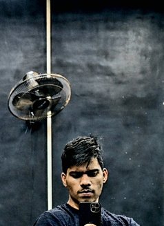 Anil Independent - Male escort in New Delhi Photo 1 of 2