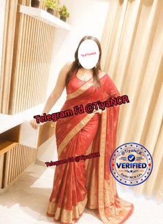 Anil Tiya - escort in Noida Photo 10 of 11