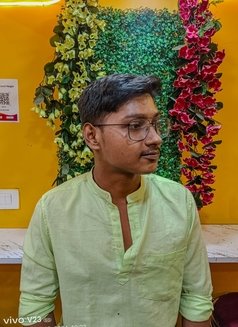 Animesh - Male escort in Kolkata Photo 1 of 3