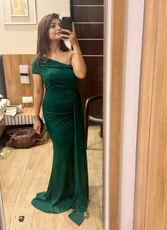 Anindita - escort in Kolkata Photo 4 of 9