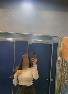 Anindita - escort in Kolkata Photo 8 of 10