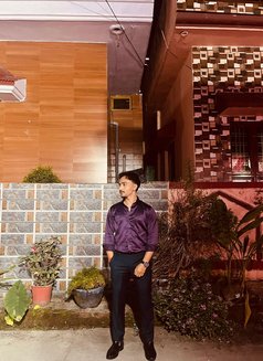 Anirudh - Male escort in RIshikesh Photo 2 of 3