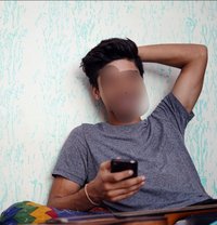 Anis - Intérprete masculino de adultos in Kolkata