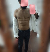 Anis - Intérprete masculino de adultos in Kolkata