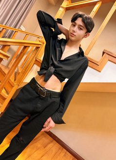 Anis - Male escort in Baku Photo 1 of 5