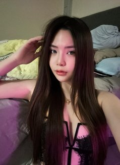 Anisa - puta in Jakarta Photo 5 of 8