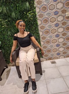 Anisa - escort in Jeddah Photo 6 of 6