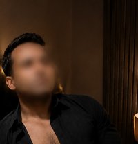 Anish - masseur in Dubai