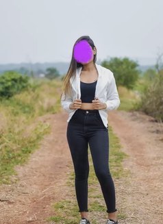 Anisha Beautiful girl / 10000/= - escort in Colombo Photo 4 of 5