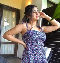 Anisha - escort in Noida Photo 1 of 2
