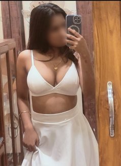 Iᗰ ᖇᗩᗰYᗩ ᖴOᖇ ᑕᗩᗰ ᗩᑎᗪ ᗰEET ᗩᐯᗩIᒪᗩᗷᒪE✓🤍 - escort in Chennai Photo 3 of 4