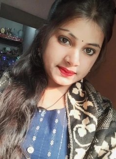 Anisha - escort in Ahmedabad Photo 2 of 3