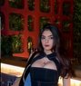 Anisha - escort in Dubai Photo 1 of 3