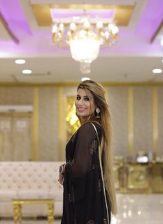 Anisha - escort in Hong Kong Photo 4 of 6