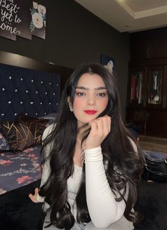 Anisha Indian - puta in Abu Dhabi Photo 1 of 3