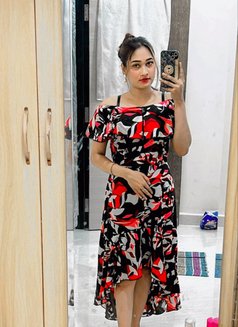 Anisha Khan - puta in Hyderabad Photo 15 of 16