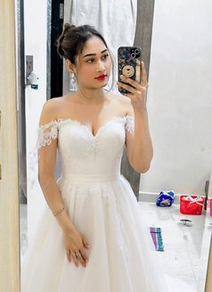 Anisha Khan - puta in Hyderabad Photo 15 of 15