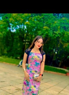 Anisha Khan - puta in Hyderabad Photo 16 of 17