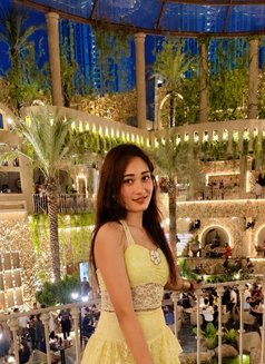 Anisha Khan - puta in Hyderabad Photo 18 of 19
