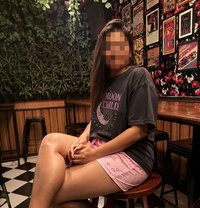 Anisha Lets do live Webcam & real meet - puta in Pune Photo 1 of 6