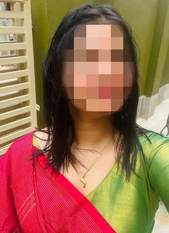 Anisha Let's do live Webcam & real meet - puta in Kochi Photo 3 of 6