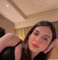 Anisha Tanwani - Transsexual companion in Mumbai