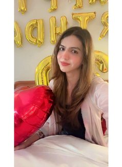 Anisha Tanwani - Transsexual companion in Mumbai Photo 19 of 19