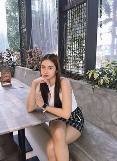 Anissa - puta in Bali Photo 3 of 6