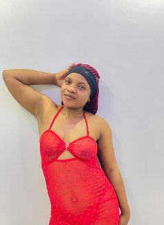 Anita - escort in Cairo Photo 1 of 3