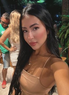 Anita - escort in Dubai Photo 2 of 7