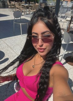 Anita - escort in Dubai Photo 6 of 7