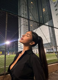 New menu here petite Anita:Camshow/Meet - puta in Manila Photo 1 of 3