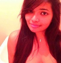 Anita - puta in Chennai