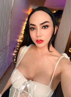 Anita - masseuse in Bangkok Photo 4 of 9