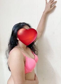 Anita Sexy - escort in Mumbai Photo 5 of 7