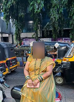 Anita Sharma Indian Escort in Mumbai - escort in Thane Photo 3 of 8