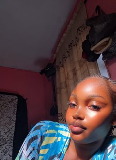 Anita - puta in Al Manama Photo 1 of 4