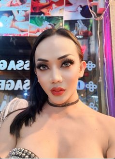 Anita - masseuse in Muscat Photo 16 of 18