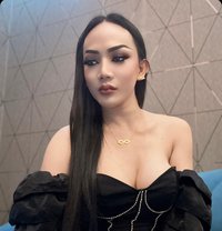 Anita - Male escort in Muscat Photo 5 of 27