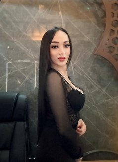 Anita - Male escort in Muscat Photo 7 of 19