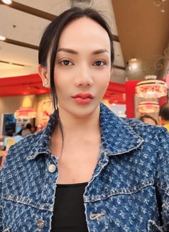 Anita - Male escort in Muscat Photo 17 of 19