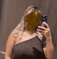 Anita - escort in Muscat