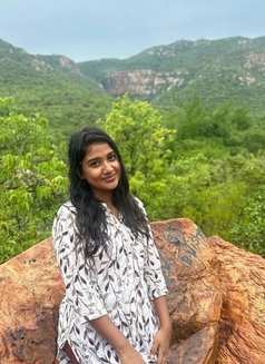 keerthana P - escort in Chennai Photo 2 of 2