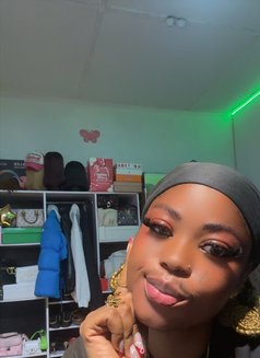 Anitty - escort in Lagos, Nigeria Photo 2 of 5