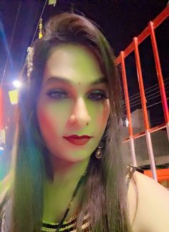 Anjal Rose - Transsexual dominatrix in Indore Photo 6 of 9