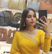 Anjalee Independent Real Meet Girl - puta in Candolim, Goa Photo 1 of 6