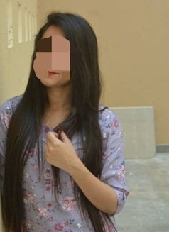 Anjali Ahuja - escort in Mumbai Photo 2 of 2