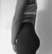 Anjali Devi - Acompañantes transexual in Chennai