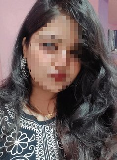 Anjali | Elite Companion - escort in Chennai Photo 2 of 2